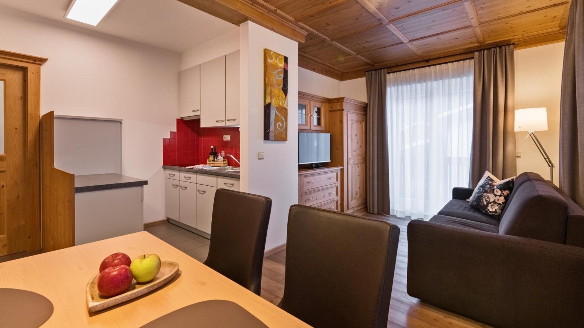 ALMA mountain residence Dobbiaco Extérieur photo